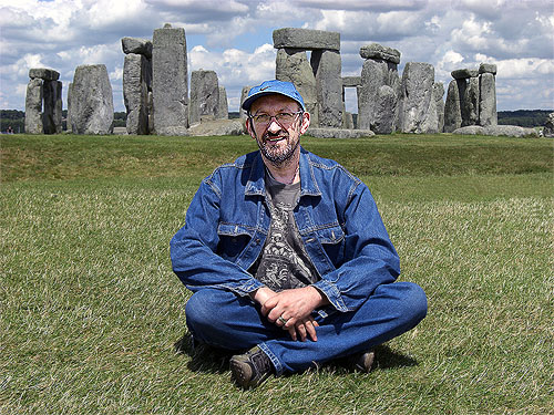 Barbieri em Stonehenge (2008)